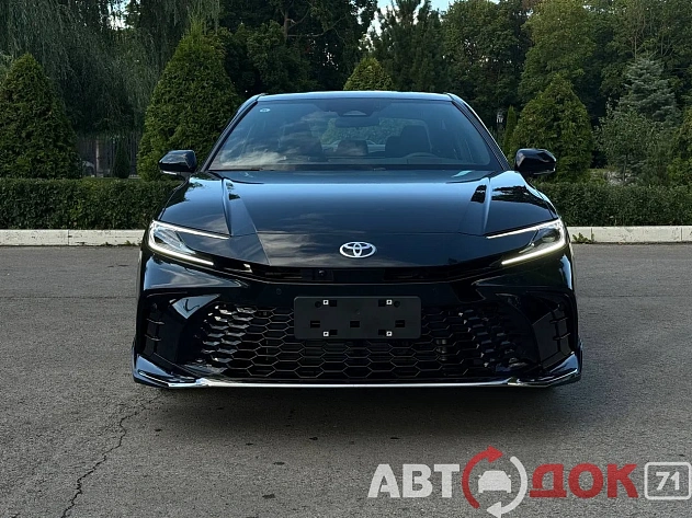 Toyota Camry 2.0 CVT, 2024, 50 км гибрид. Фото 1